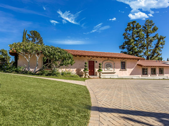 Woodpecker Ranch — grounds and estate, view 16